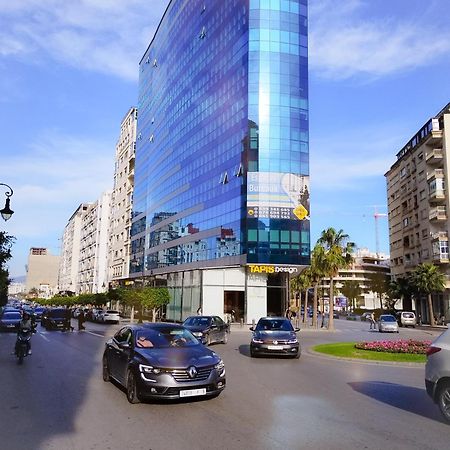 Incroyable Appartement A Playa Enface Cafe Sky 17 Tanger Ngoại thất bức ảnh
