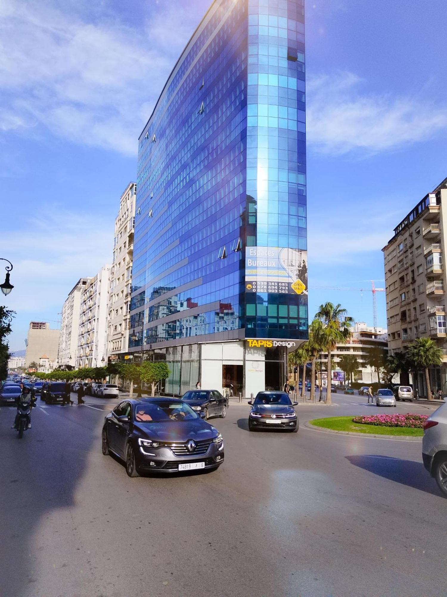Incroyable Appartement A Playa Enface Cafe Sky 17 Tanger Ngoại thất bức ảnh