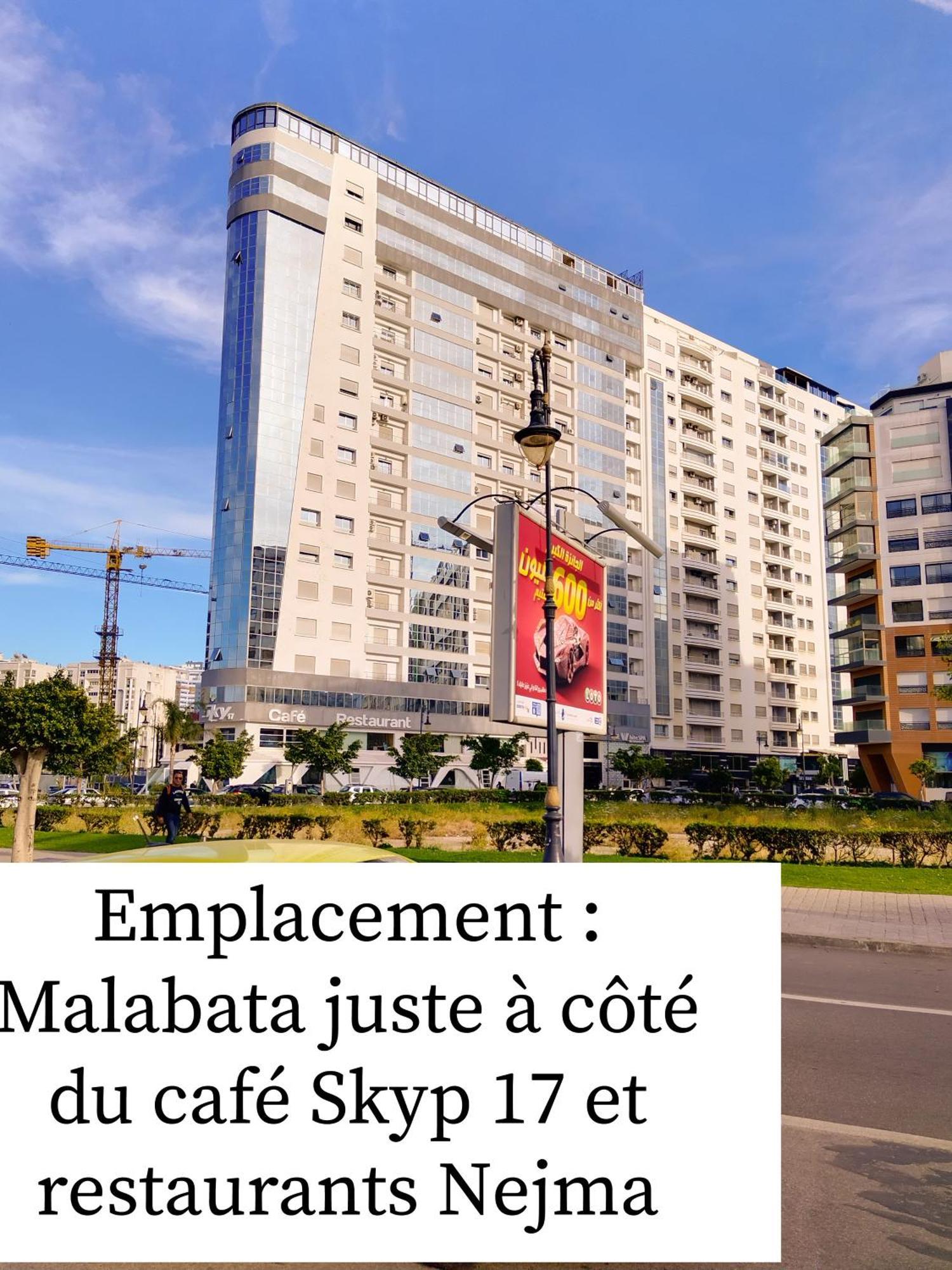 Incroyable Appartement A Playa Enface Cafe Sky 17 Tanger Ngoại thất bức ảnh